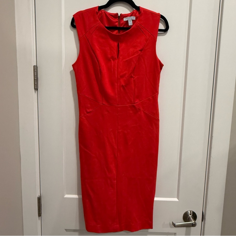 Chic Red Sleeveless Midi Dress